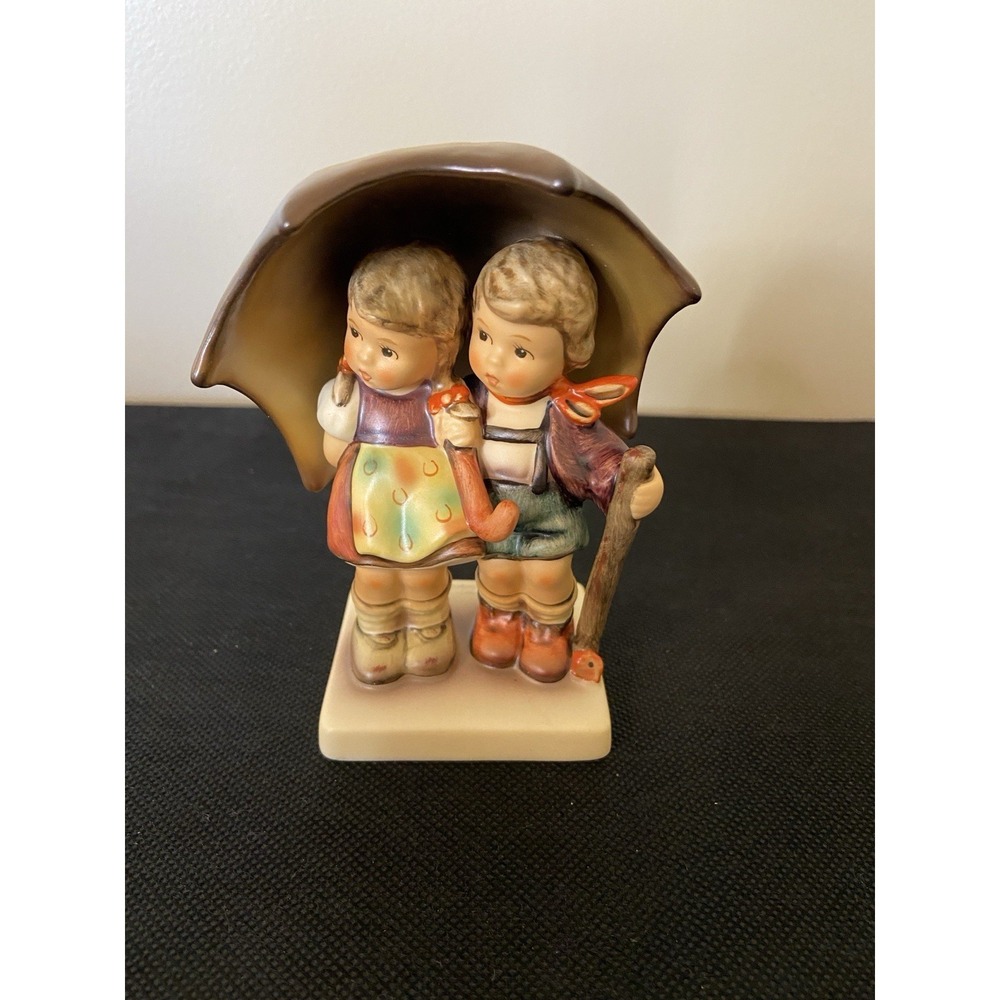 Goebel Hummel Figurine